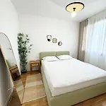 Comfort Tirana-by Terrace