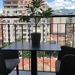 Comfort Tirana-by Terrace Apartamento Tirana