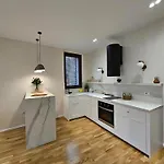 Comfort Tirana-by Terrace Apartamento *